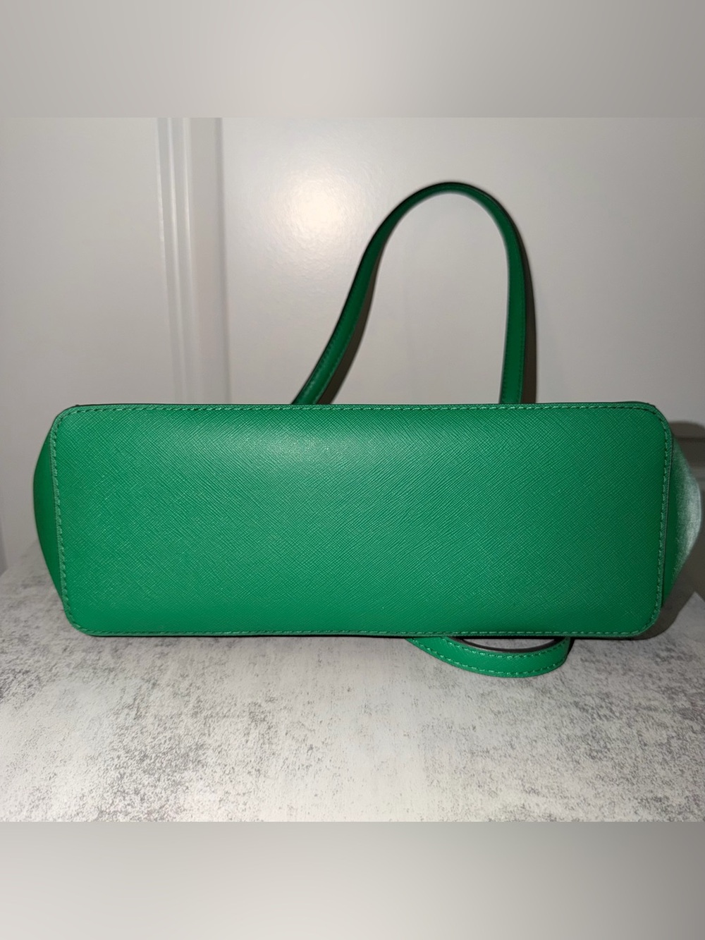 Michael Kors Charlotte Large Leather Top-Zip Tote Bag in Palmetto Green - Picture 5 of 7